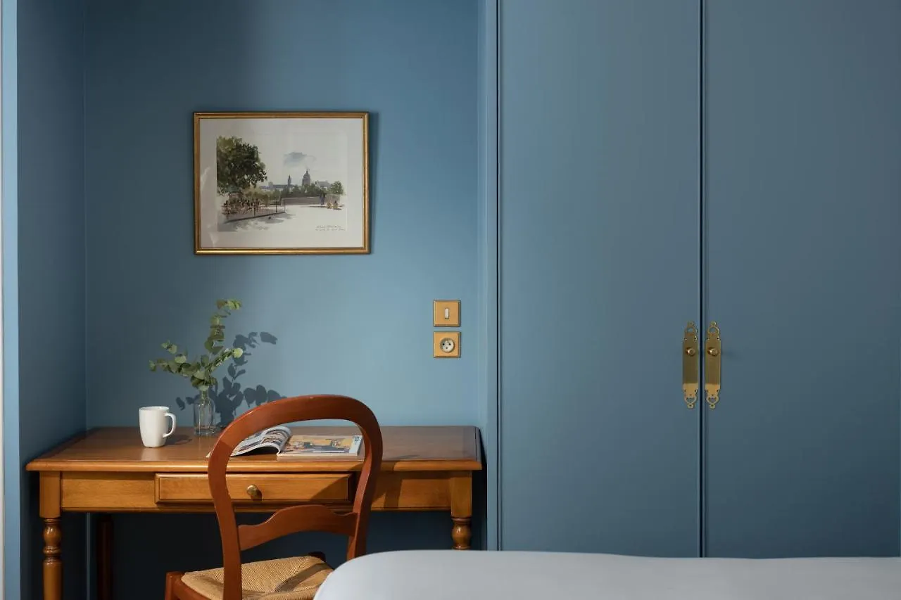 Hotel Des Grandes Ecoles Paris