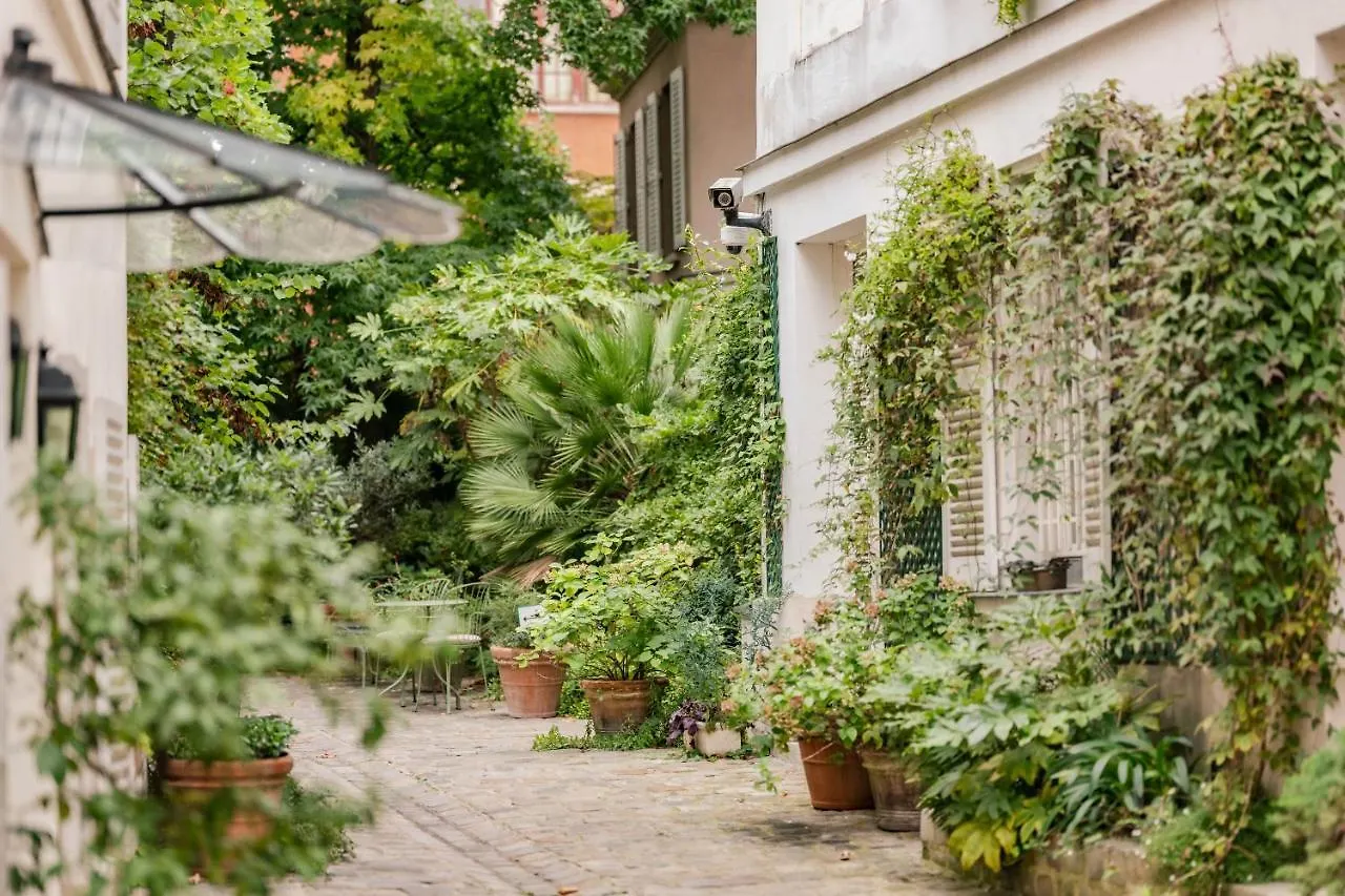 Hotel des Grandes Ecoles París